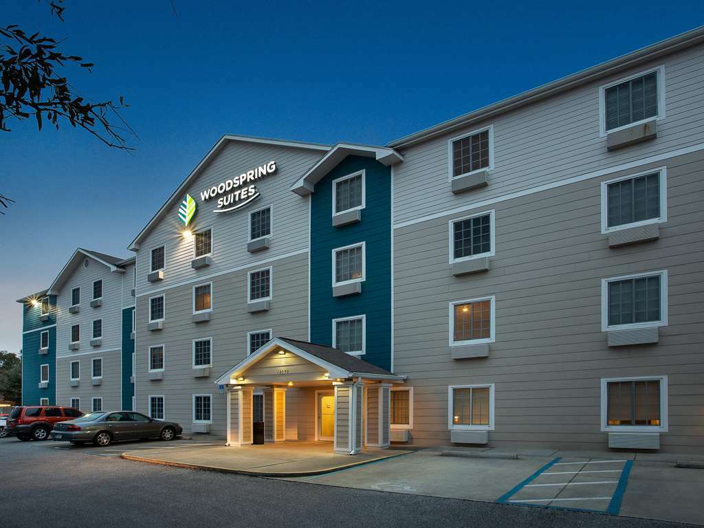 Extended Stay America Select Suites - Pensacola - Northeast Ferry Pass Экстерьер фото